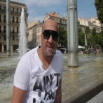 Hasni sghir sur yala.fm